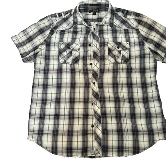 Helix Men's Athletic Fit Button Down Gray Plaid Short Sleeve Shirt - Size XXL - Picture 1 of 11